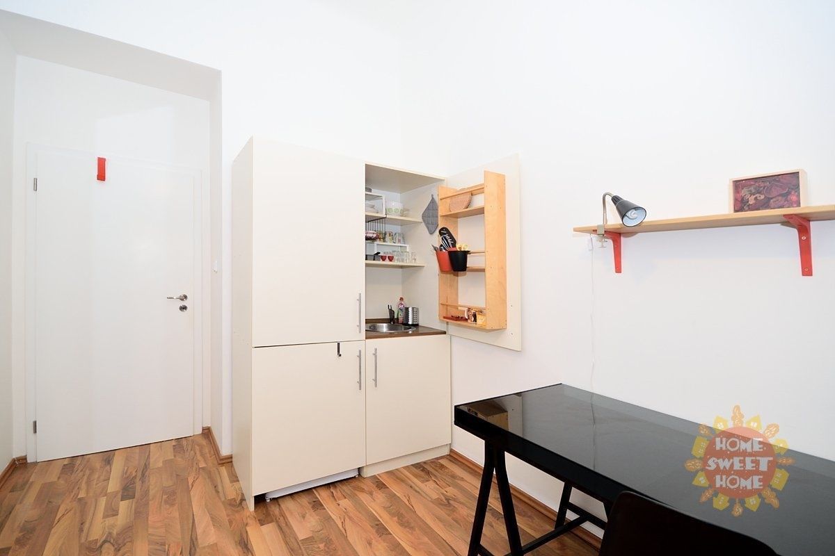 Byt · 18 m² · Bořivojova 1081, Praha Žižkov - 4
