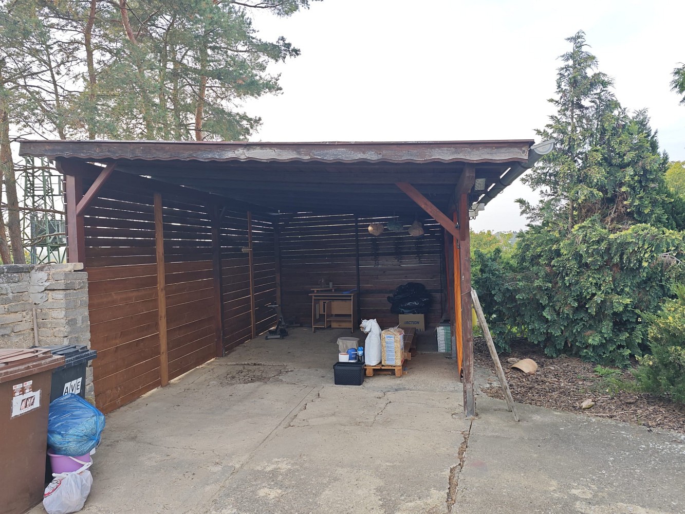 Pronájem rodinný dům - Ke Stráni, Tachlovice, okres Praha-západ, 57 m² - 2