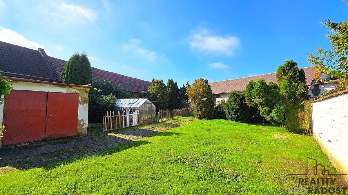 Prodej rodinný dům - Ivanovice na Hané, 683 23