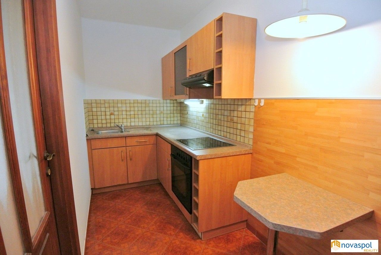Pronájem byt 2+1 - Štúrova, Praha, 40 m² - 5