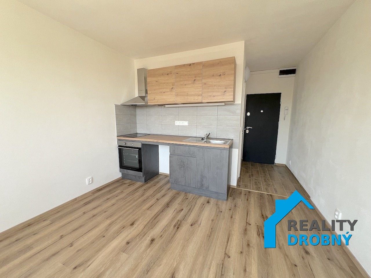 1+kk, Děčín - Děčín VI-Letná, Ústecký kraj, 22 m² - 2