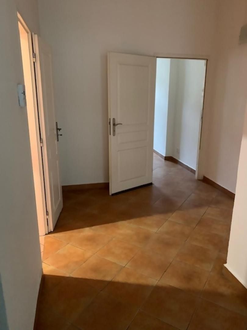 1+1, Heřmanova, Praha, 42 m²