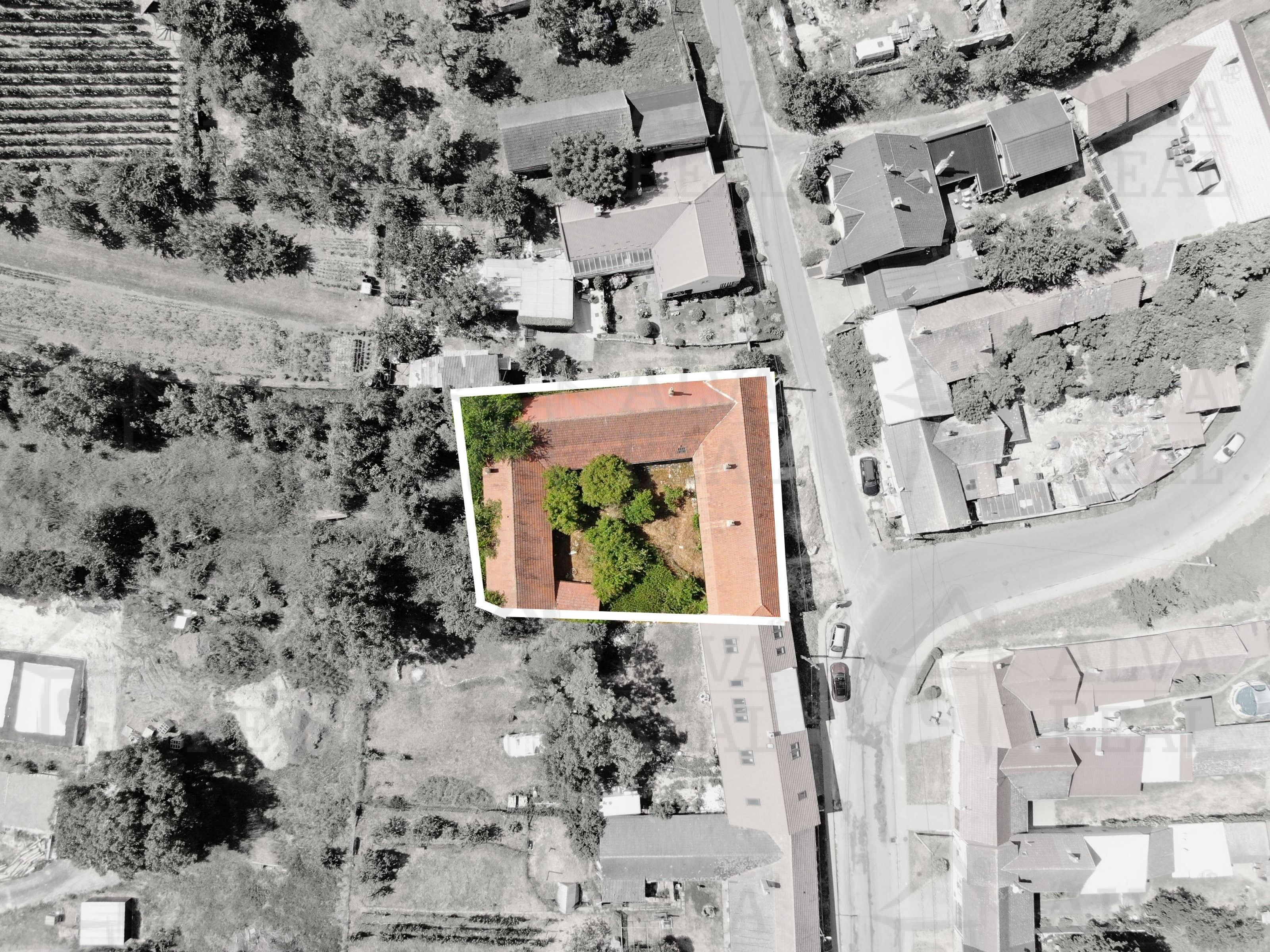 Rodinné domy, Stavěšice, 370 m² - 2