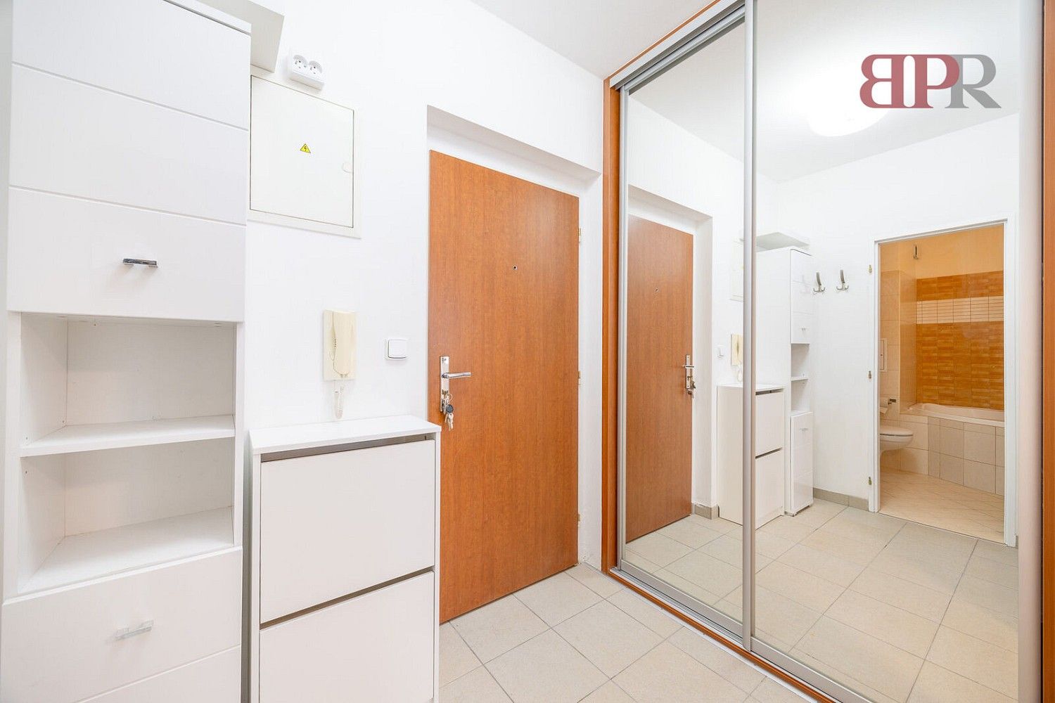 Byt 2+kk · 38 m² · Praha - Vršovice, okres Praha 10, Hlavní město Praha - 4
