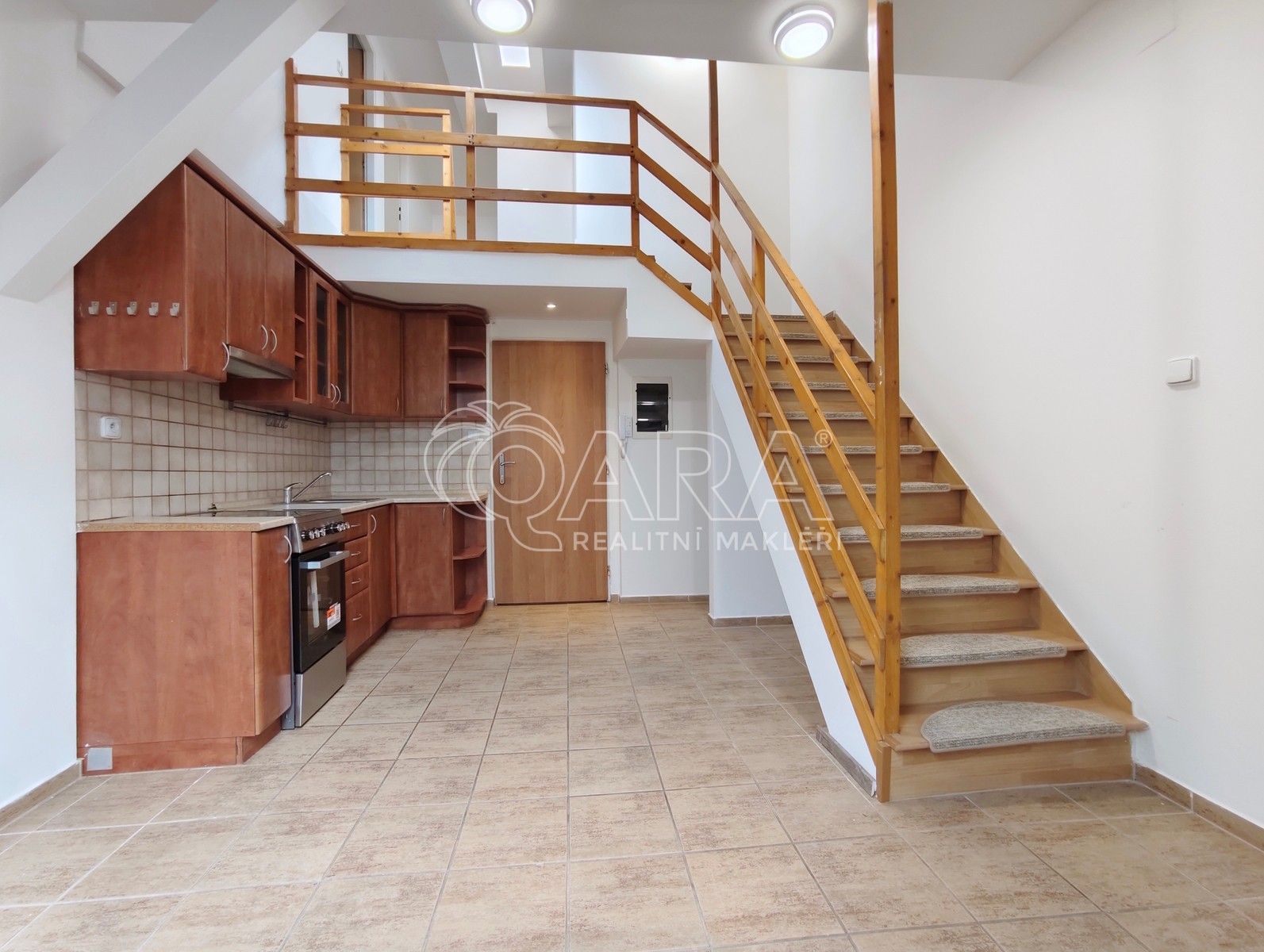 2+1, Hanusova, Praha, 69 m²