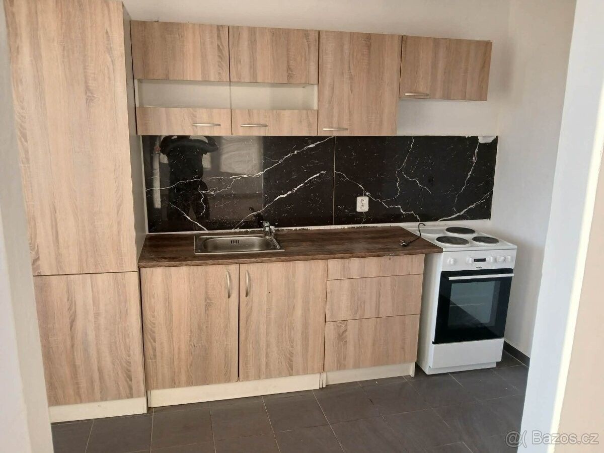 Byty, Pozorka, 417 03 - 1