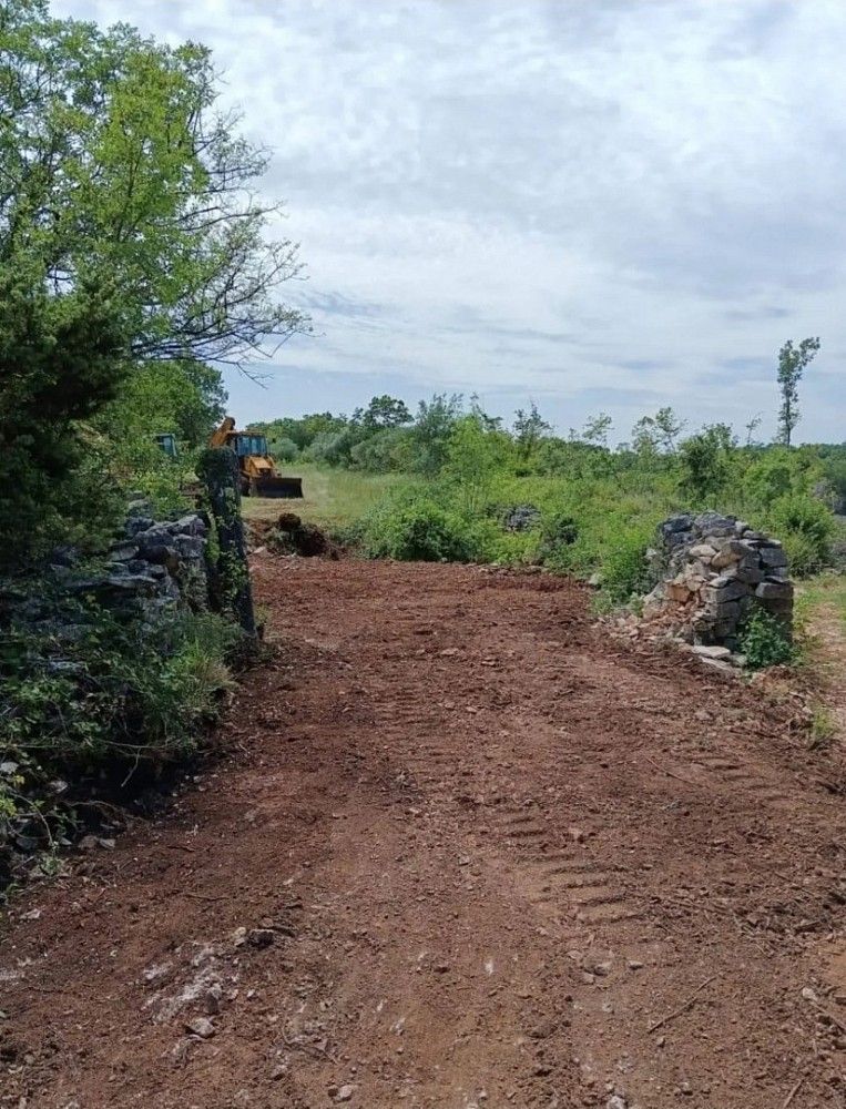 Pozemek pro bydlení · Marčana, HR - 4