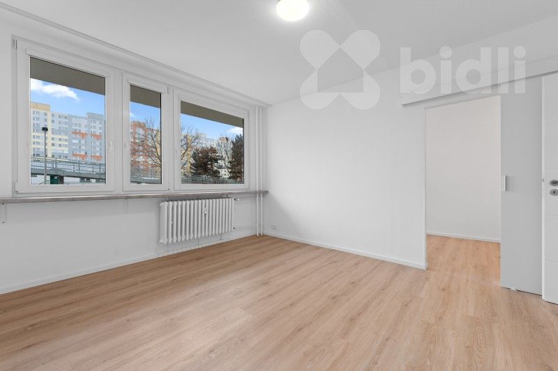 Prodej byt 2+kk - Řešovská, Praha, 38 m²