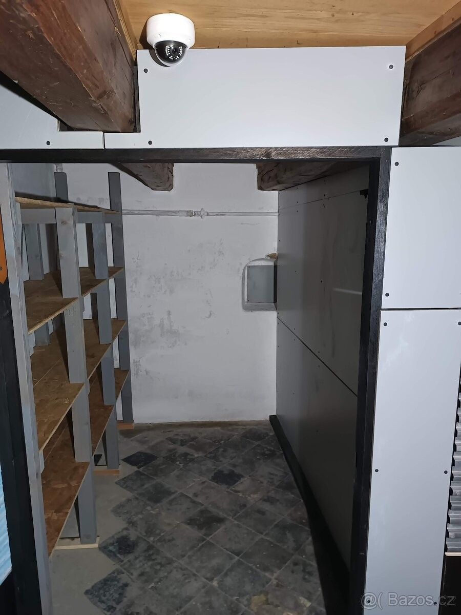 Garáž · Vyškov, 682 01 - 4