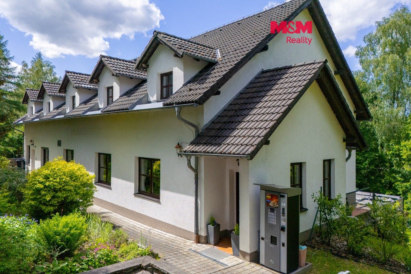 Ubytovací zařízení, 443 m²