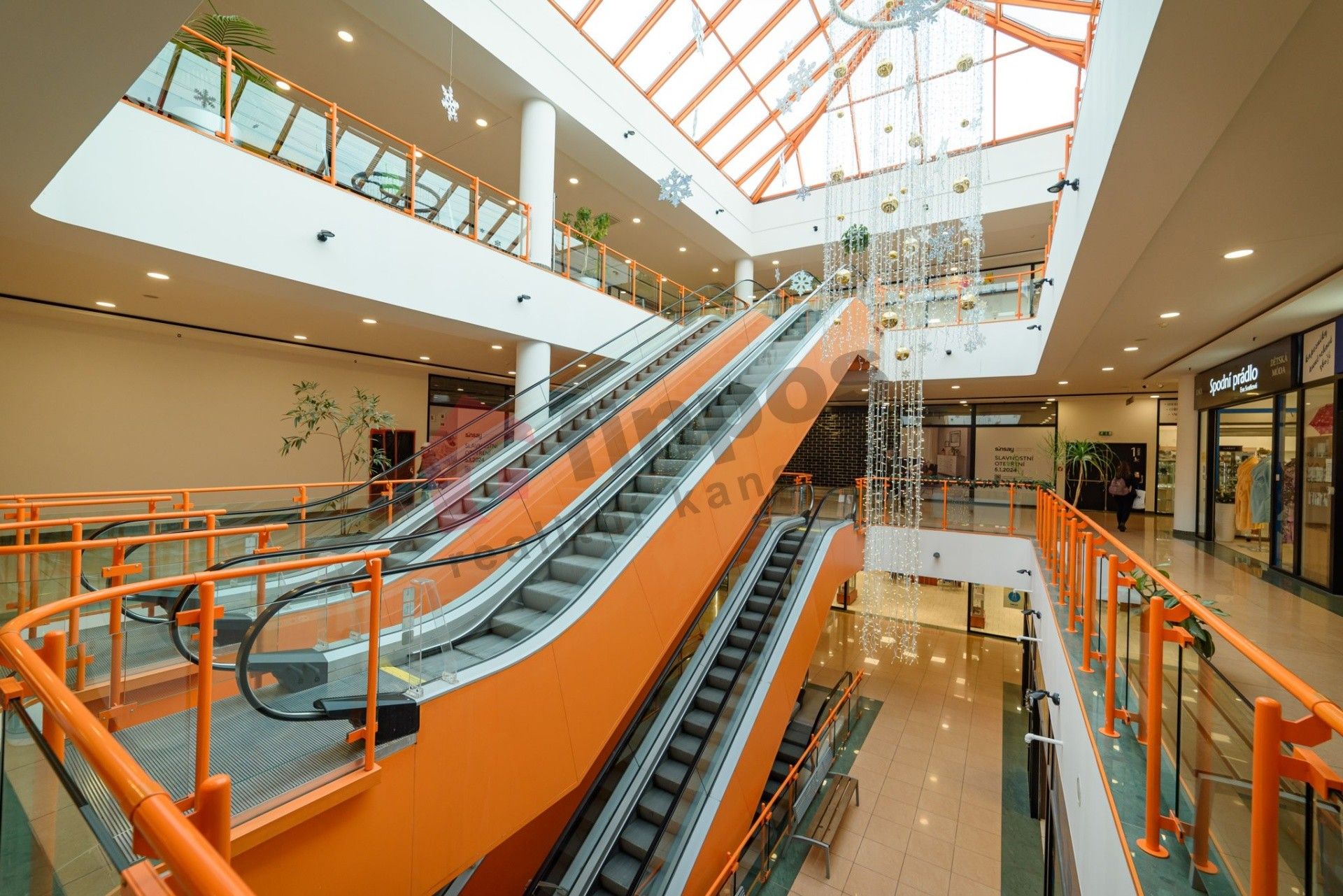 Obchodní prostory · 107 m² · 9. května 2886, Tábor - 3