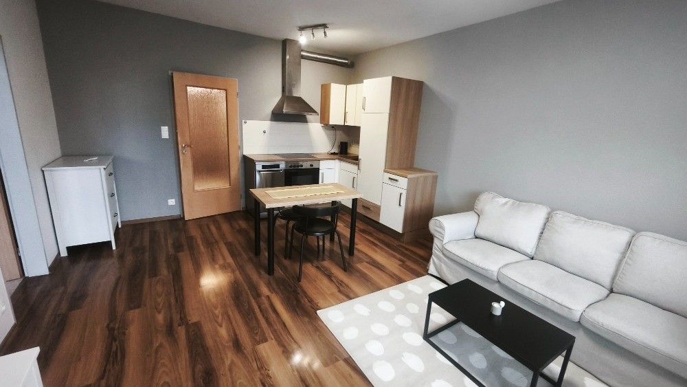 Pronájem byt - Praha, 190 00