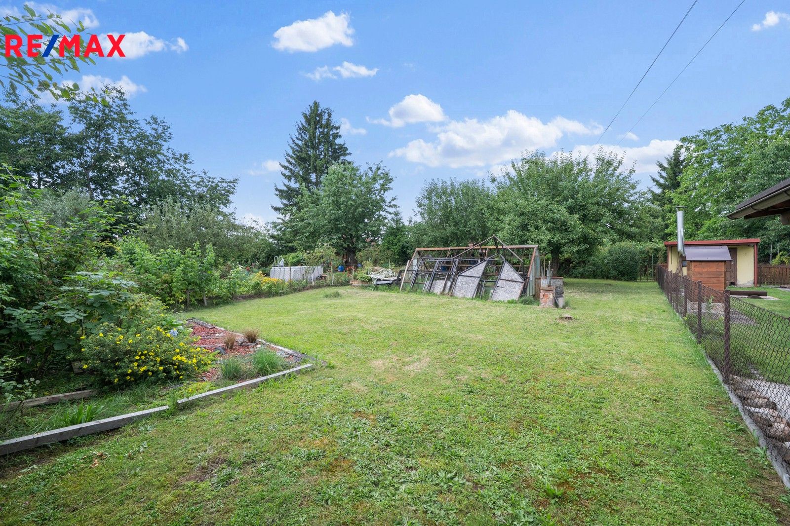 Zahrady, Dvůr Králové nad Labem, 338 m²