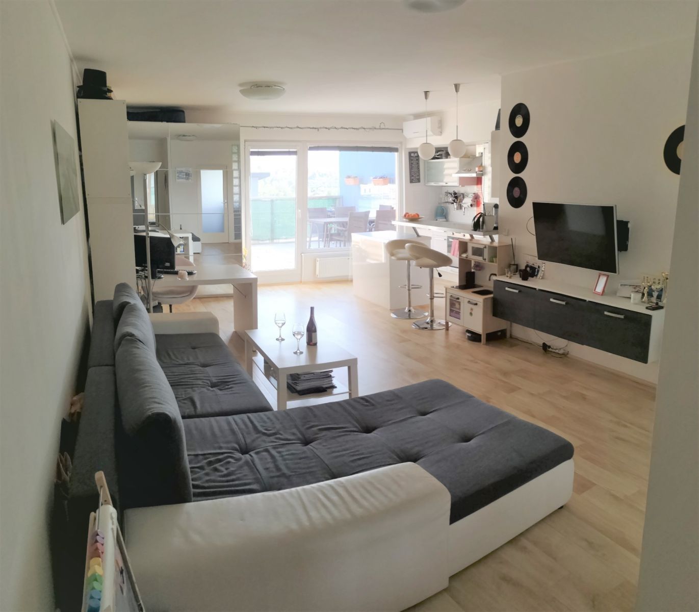 2+kk, Přeštická, Praha - Hostivař, 54 m² - 1