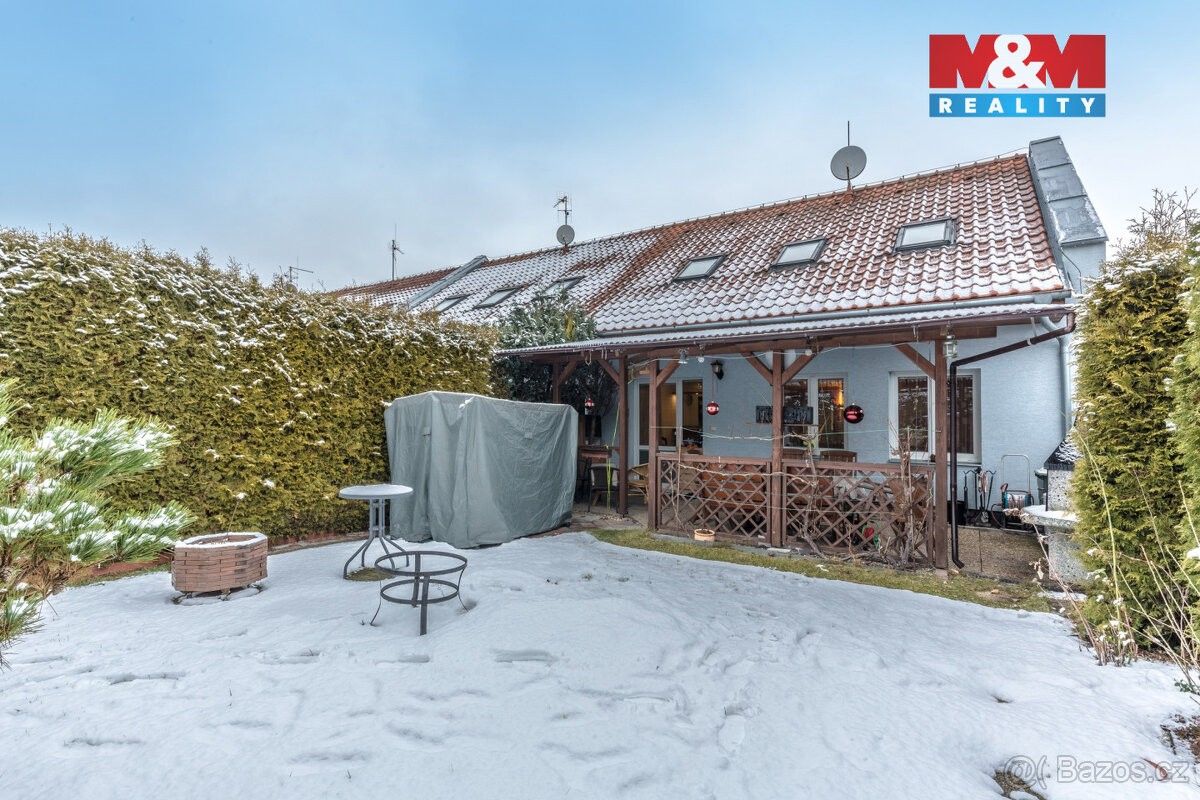 Prodej rodinný dům - Luštěnice, 294 42