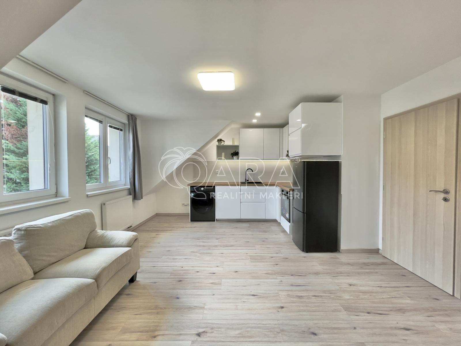 Pronájem byt 3+kk - Karla Michala  , Praha Zbraslav, 85 m² - 5