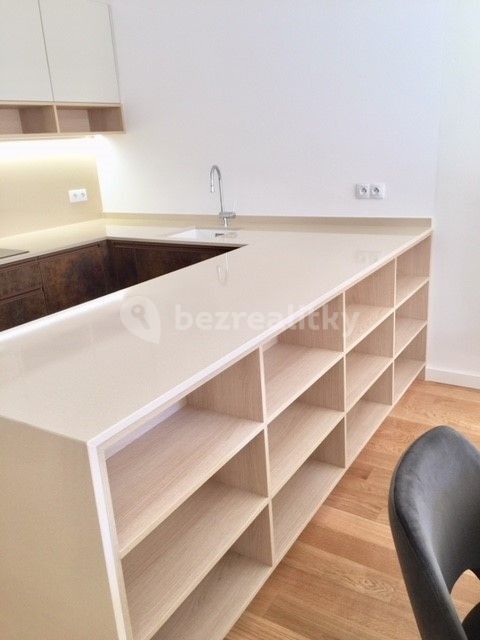 Byt 2+kk · 83 m² · Nad Ostrovem, Praha - Podolí - 3