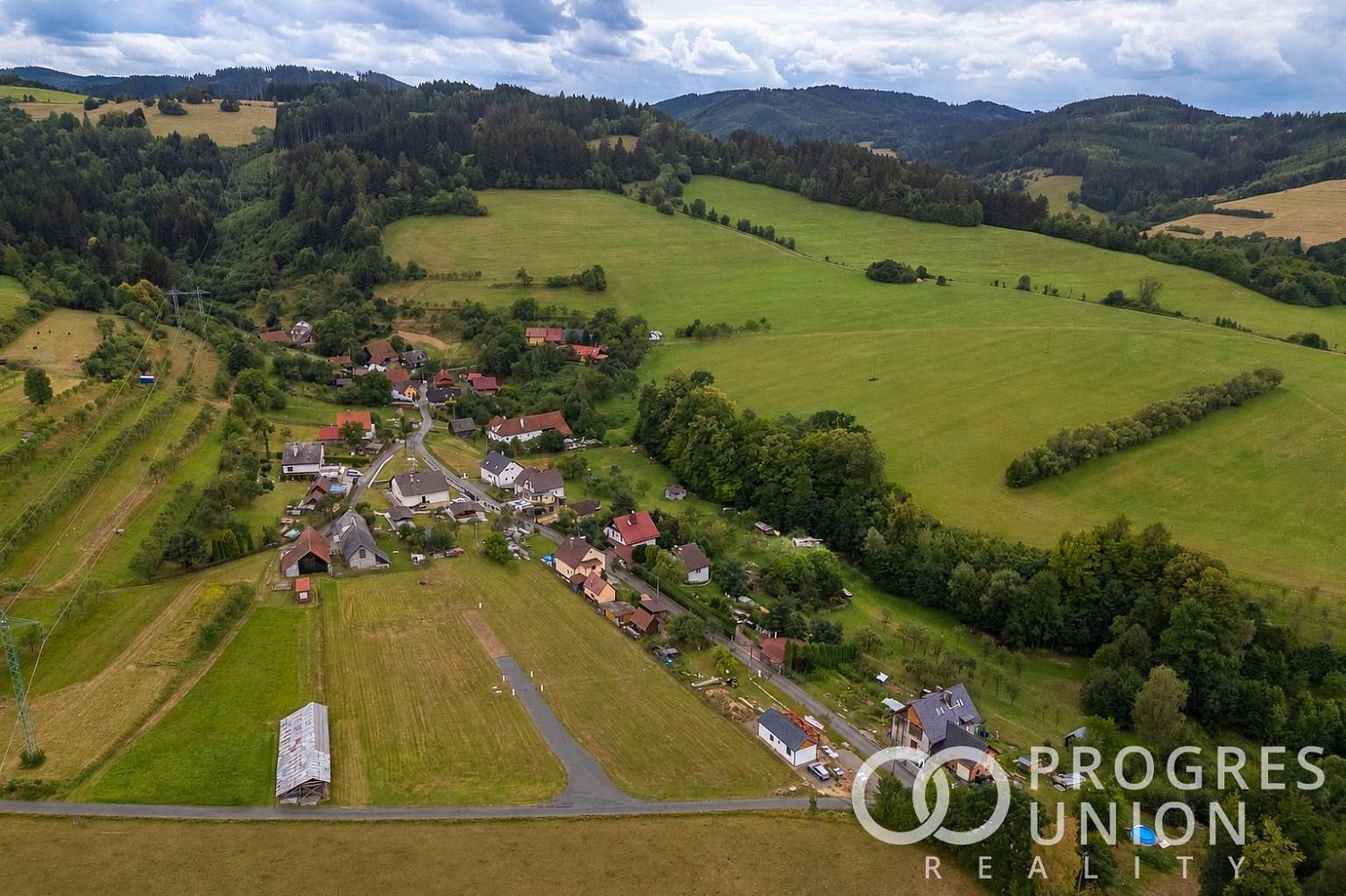 Prodej pozemek pro bydlení - Huslenky, okres Vsetín - 5
