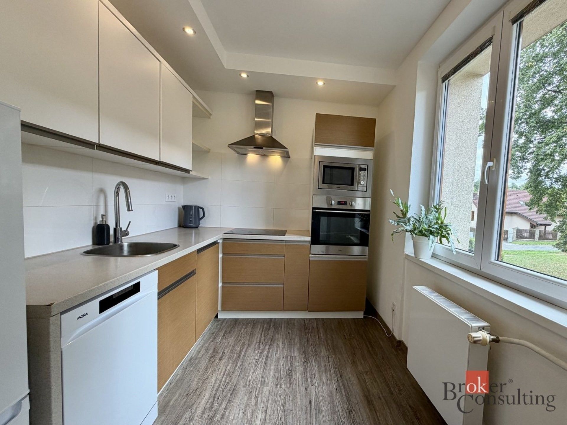 Pronájem byt 3+1 - Sídlištní, Horní Bříza, 61 m² - 5