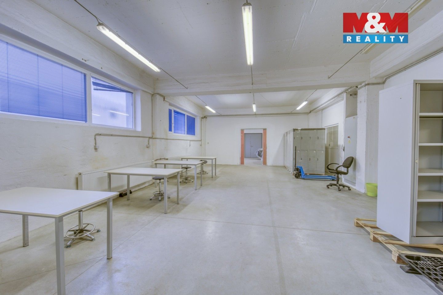 Pronájem výrobní prostory - Dukelská, Rokycany, 676 m²