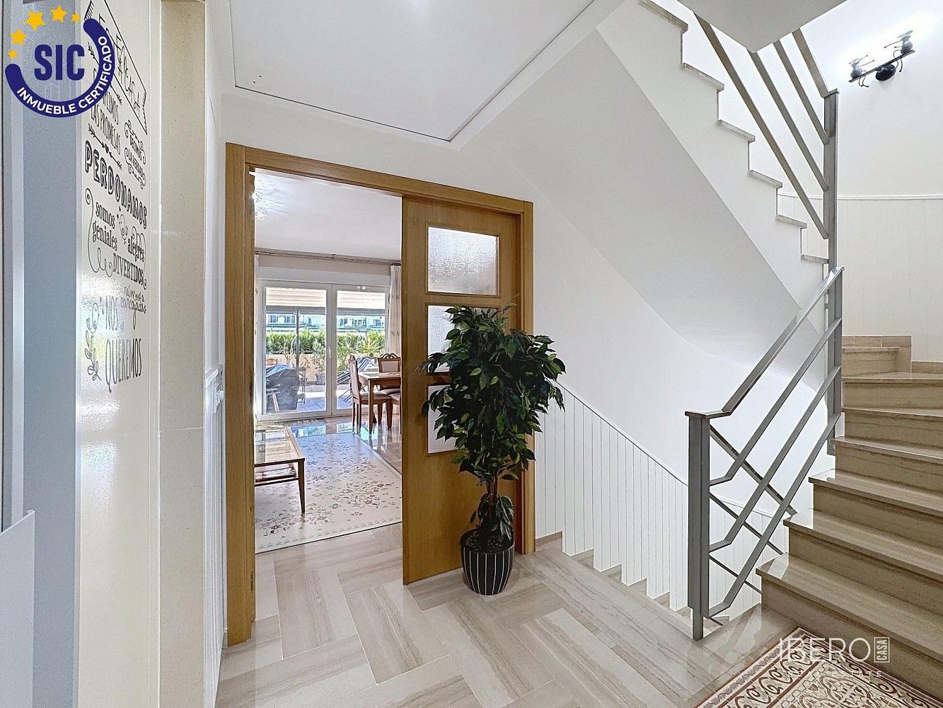 Rodinný dům, 243 m²