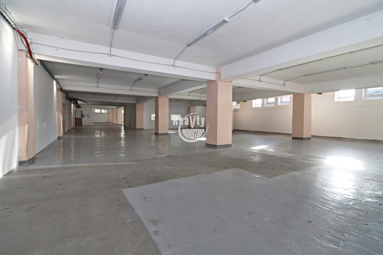 Sklady, Pávovská, Jihlava, 766 m²