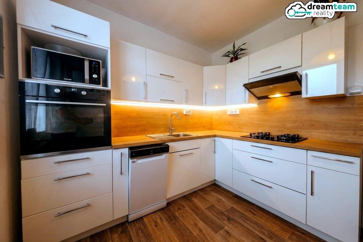 Byt 3+1 · 75 m² · Dubková, Rožnov pod Radhoštěm - 3