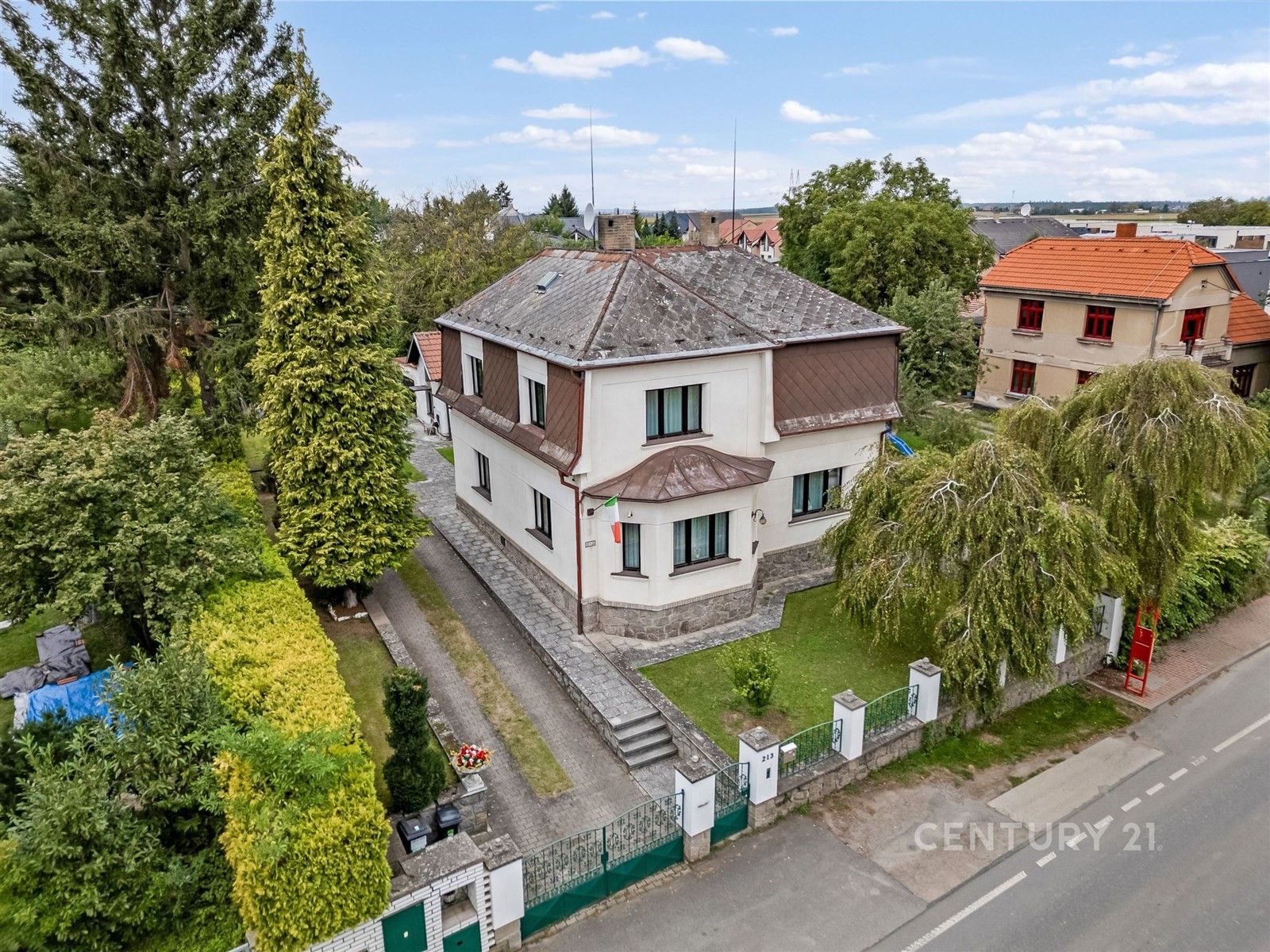 Rodinný dům · 215 m² · Čs. armády  , Škvorec - 2