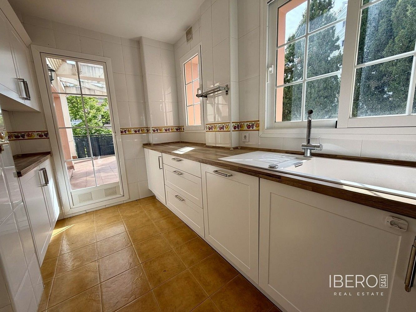 Prodej byt 4+kk - Nueva Andalucía, Španělsko, 132 m² - 5
