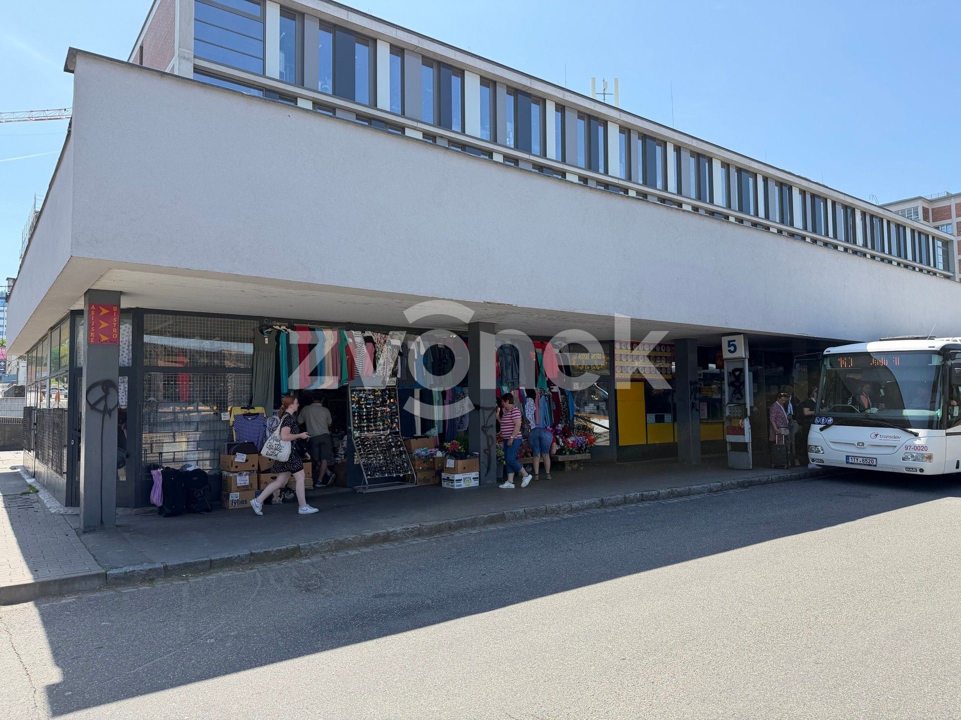 Obchodní prostory · 21 m² · Trávník, Zlín - 3