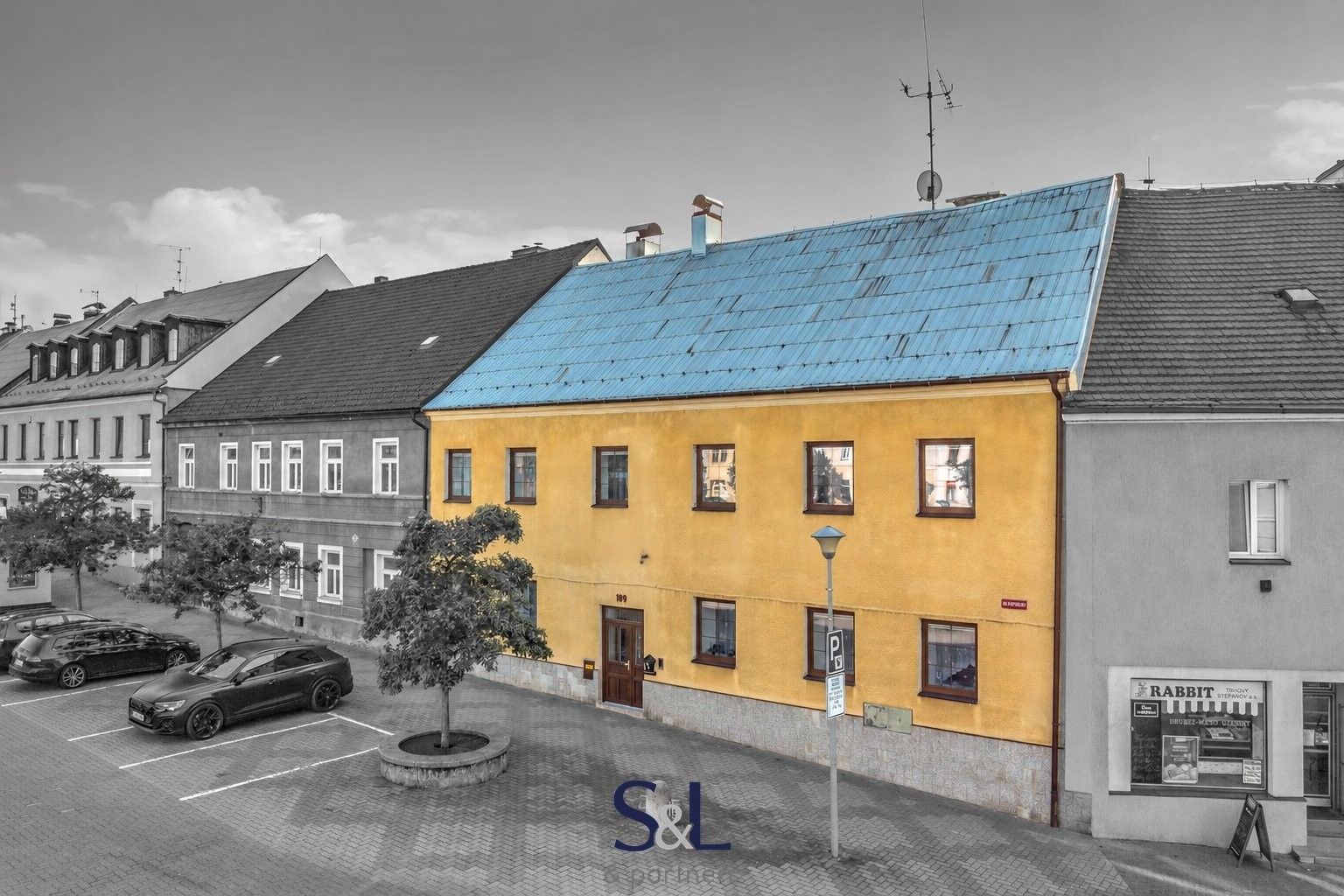 Prodej rodinný dům - náměstí Republiky, Doksy, 470 m² - 2