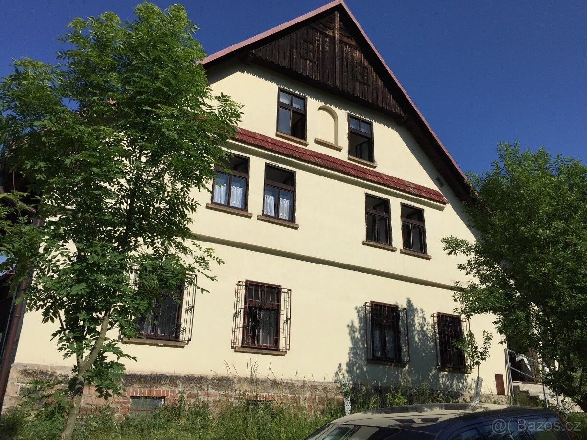 Rodinné domy, Trutnov, 541 01