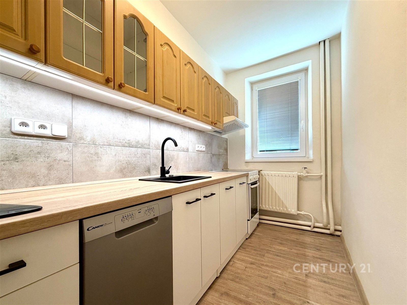 2+1, Huštěnovice, 53 m² - 1