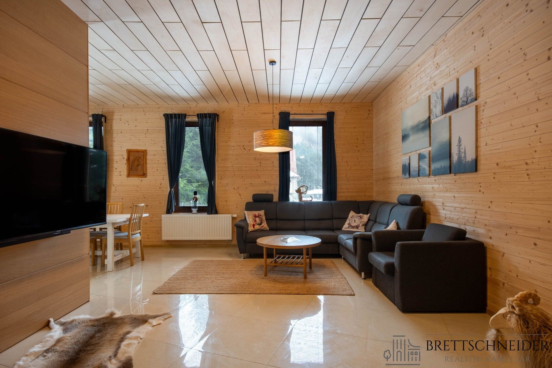 Rodinné domy, Bílá, 230 m²