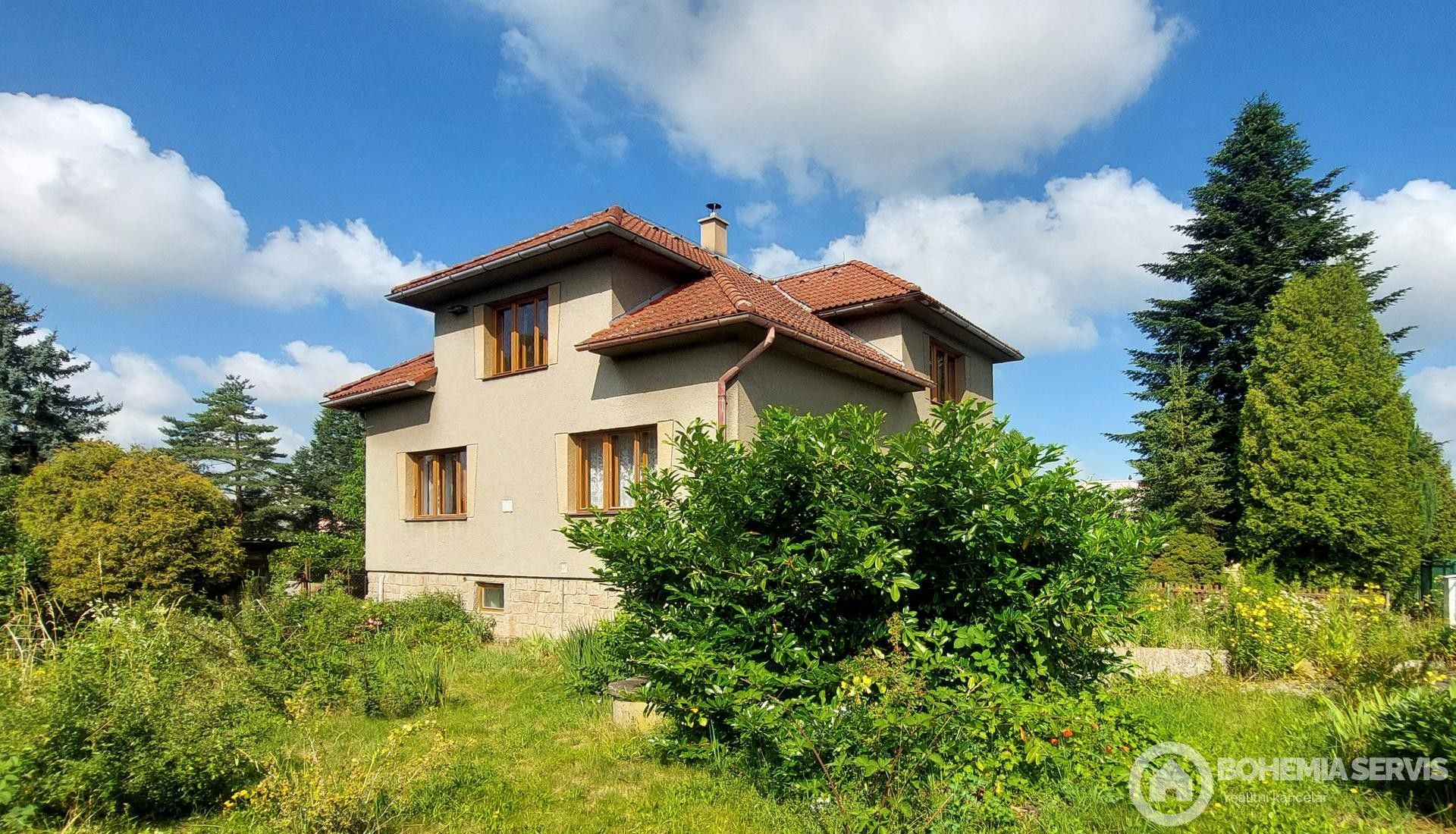 Rodinné domy, Vlkaneč, 185 m²