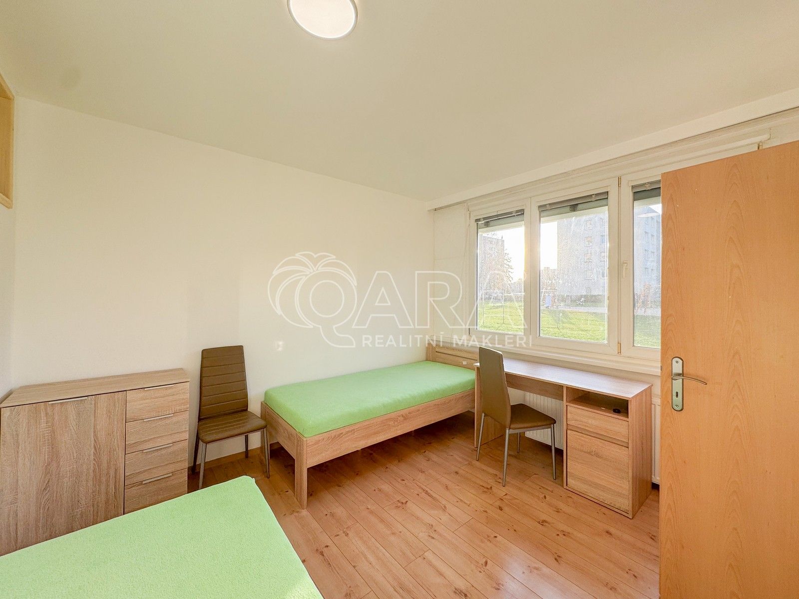 Pronájem byt - J. Opletala, České Budějovice, 65 m²