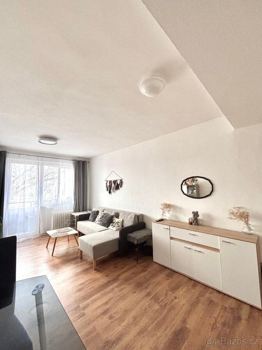 Byty, Ledeč nad Sázavou, 584 01 - 1