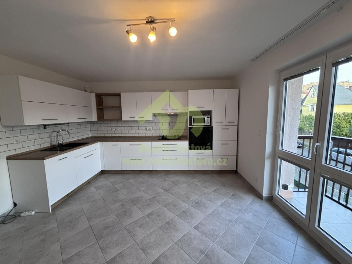 Pronájem byt 3+kk - Zahradní, Plzeň, 56 m² - 5