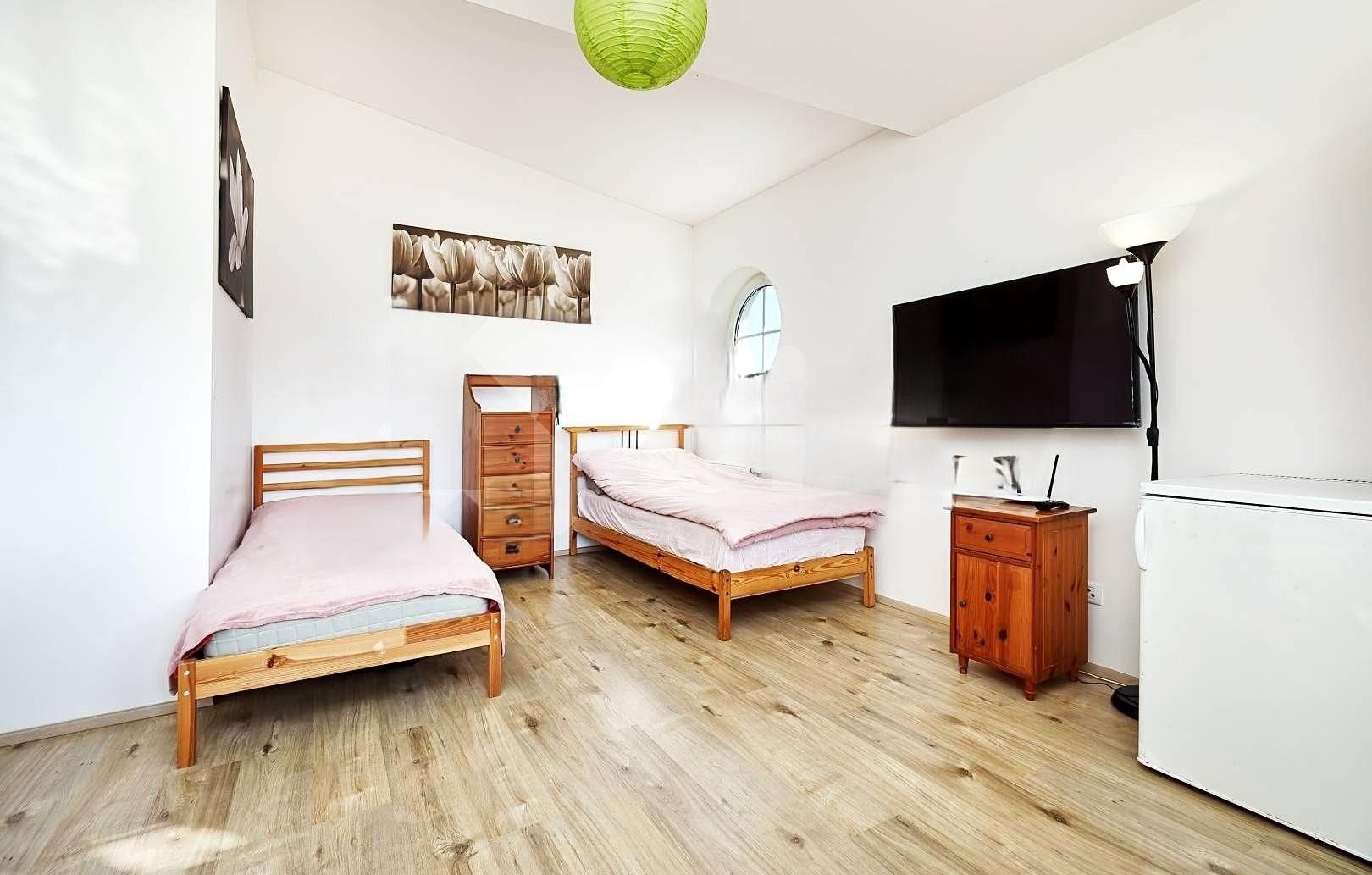 Pronájem byt 1+kk - Budějovická, Praha, 26 m²