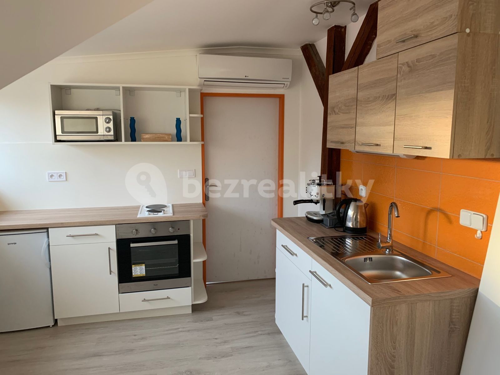 Byt 3+kk, 60 m²