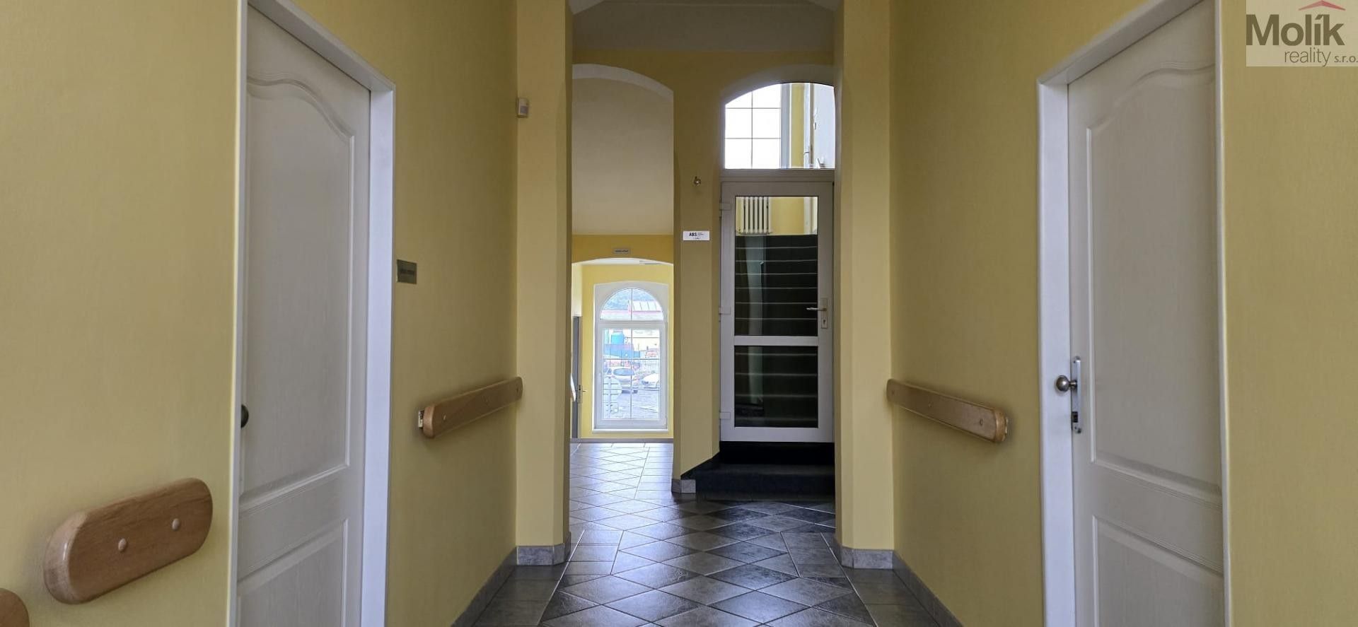 Obchodní prostory · 140 m² · Náměstí, Bílina - 4