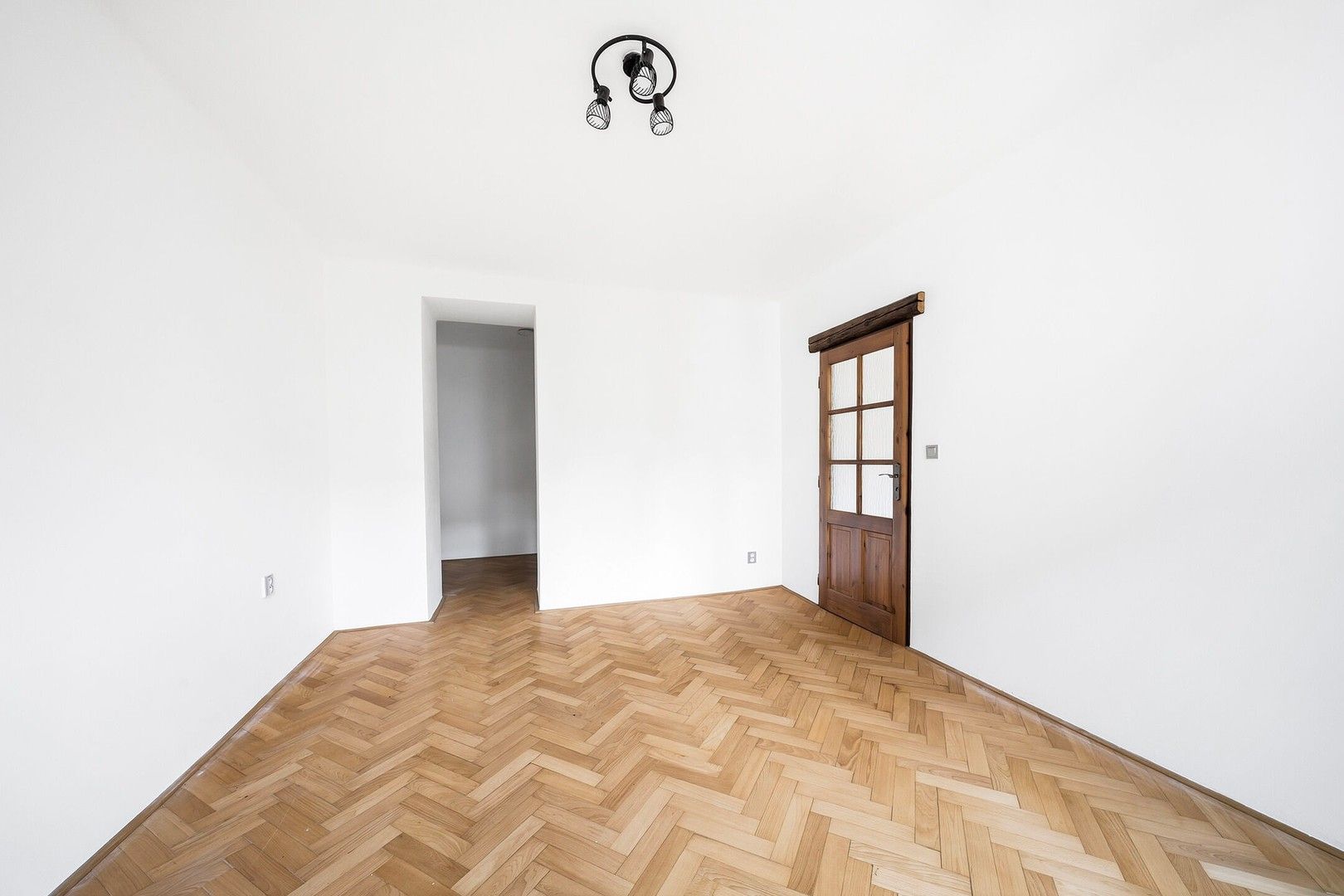 Pronájem byt 2+1 - Kardinála Berana 2693, Plzeň Jižní Předměstí, 57 m² - 5