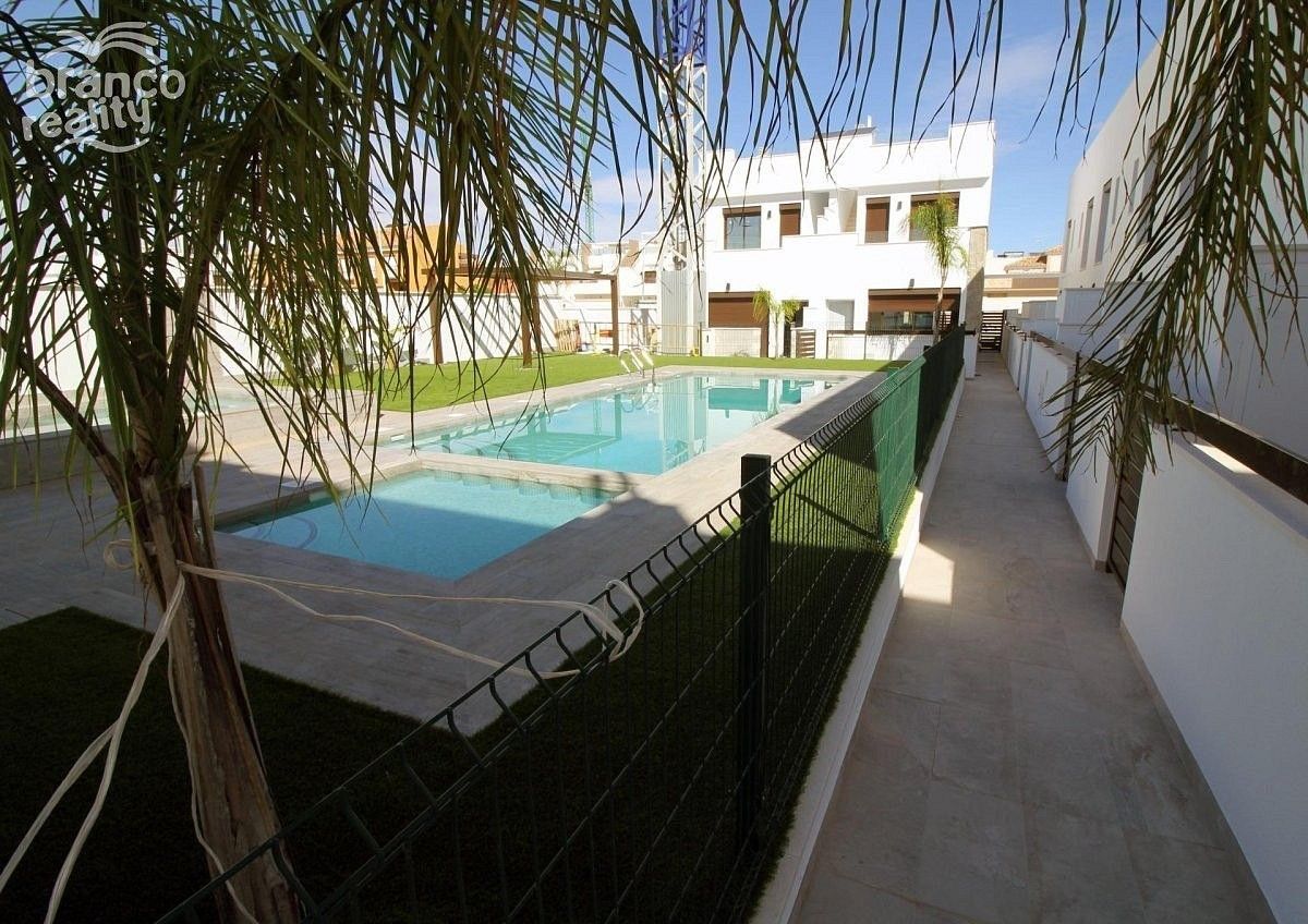 Prodej rodinný dům - Pilar de La Horadada, ES, 114 m² - 2