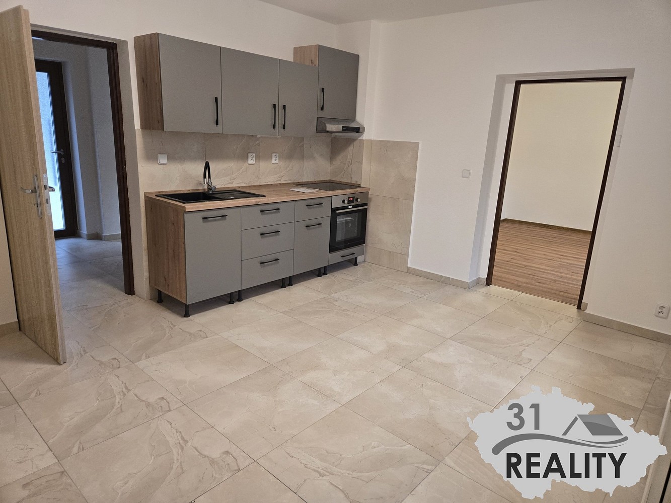 3+kk, Lázeňská, Slaný, okres Kladno, 54 m² - 2