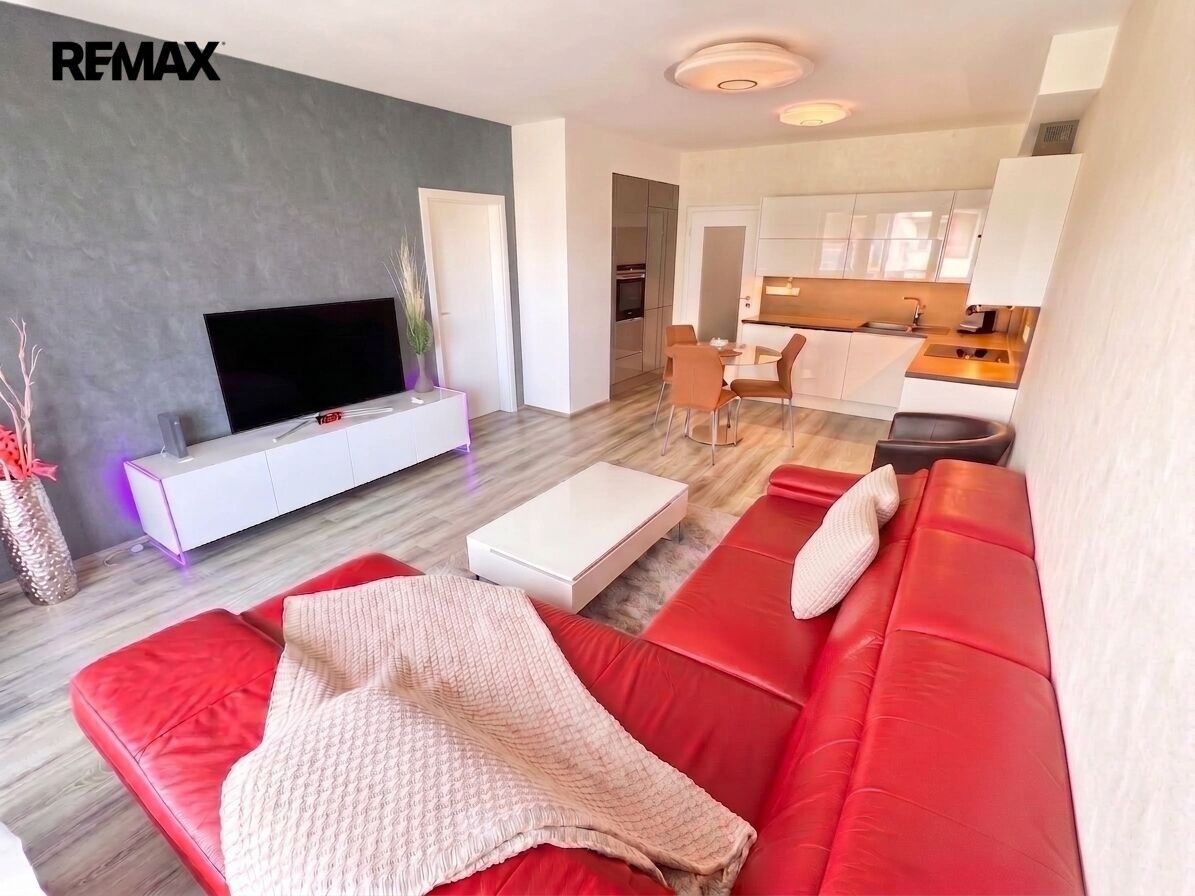 2+kk, Modrého 996, Praha Vysočany, 62 m² - 2