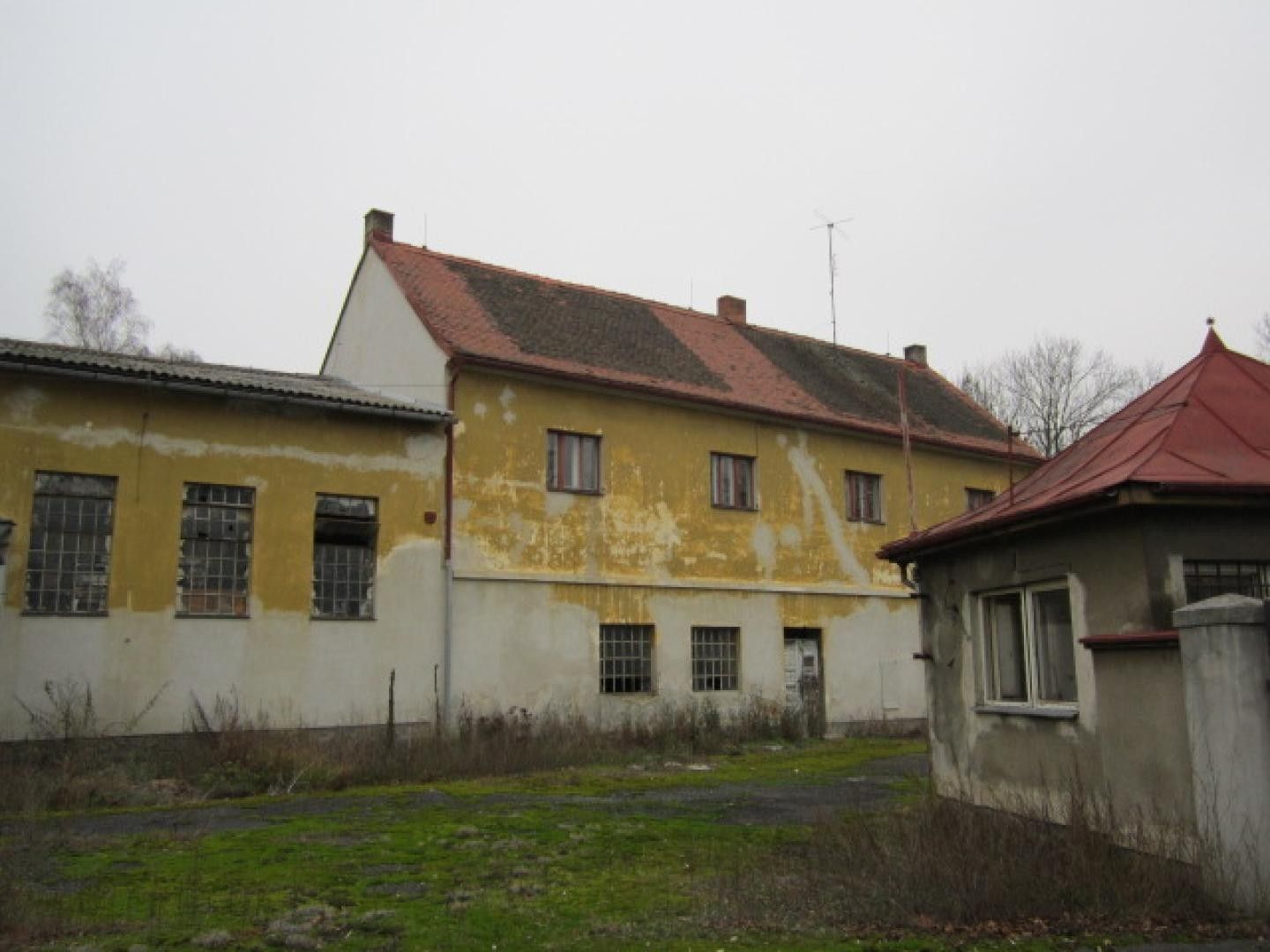 Sklady, Žichovice, 10 000 m² - 2