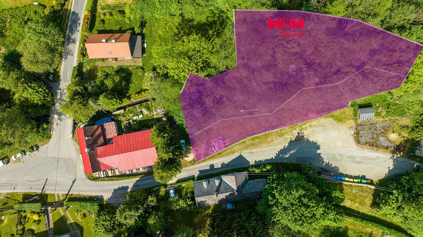 Pozemek pro bydlení, 2 304 m²
