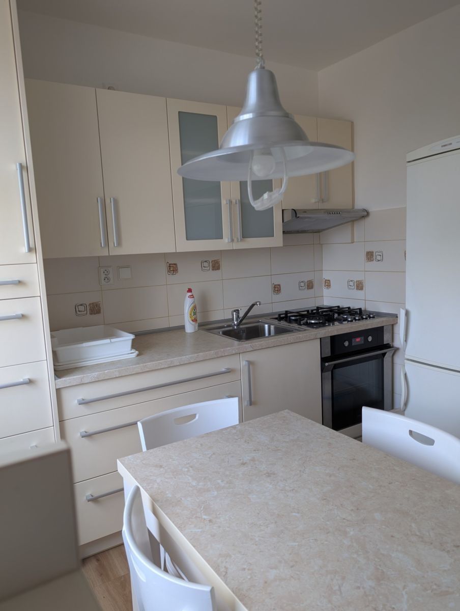 3+1, Chvatěrubská, Praha - Čimice, 71 m² - 2