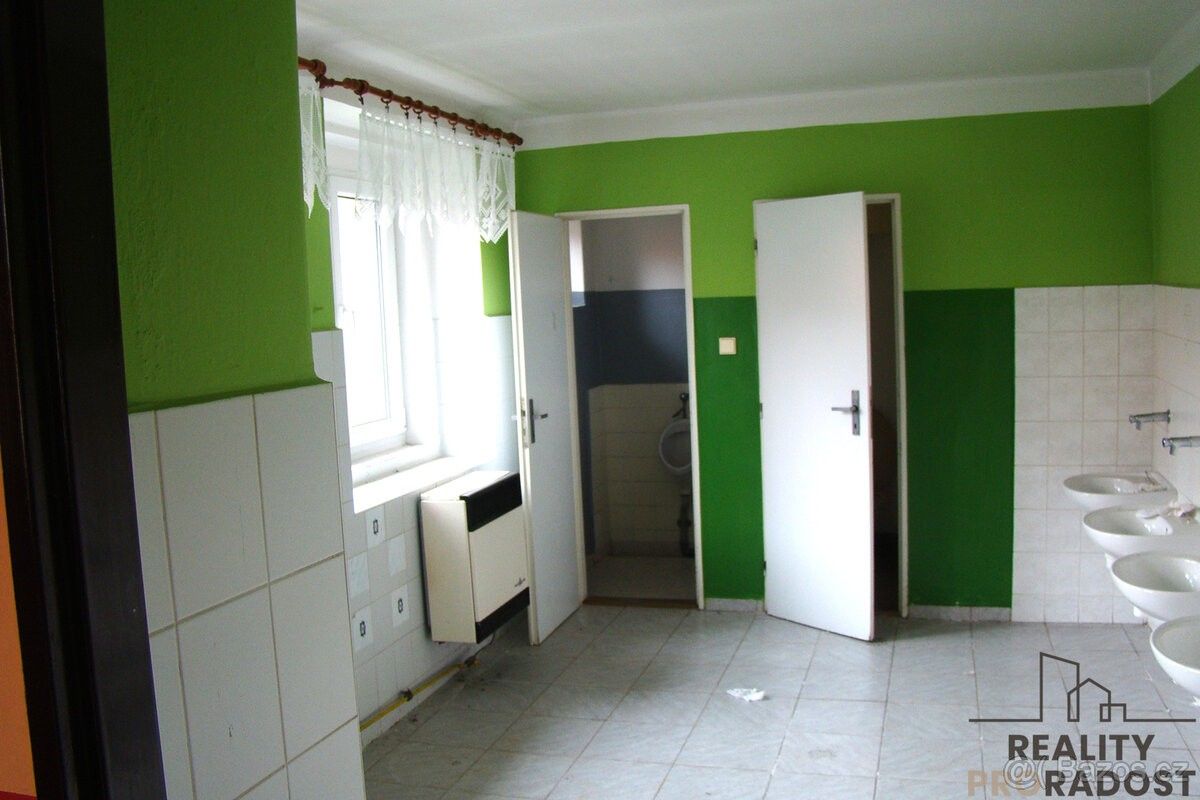 Nemovitost · Smečno, 273 05 - 3