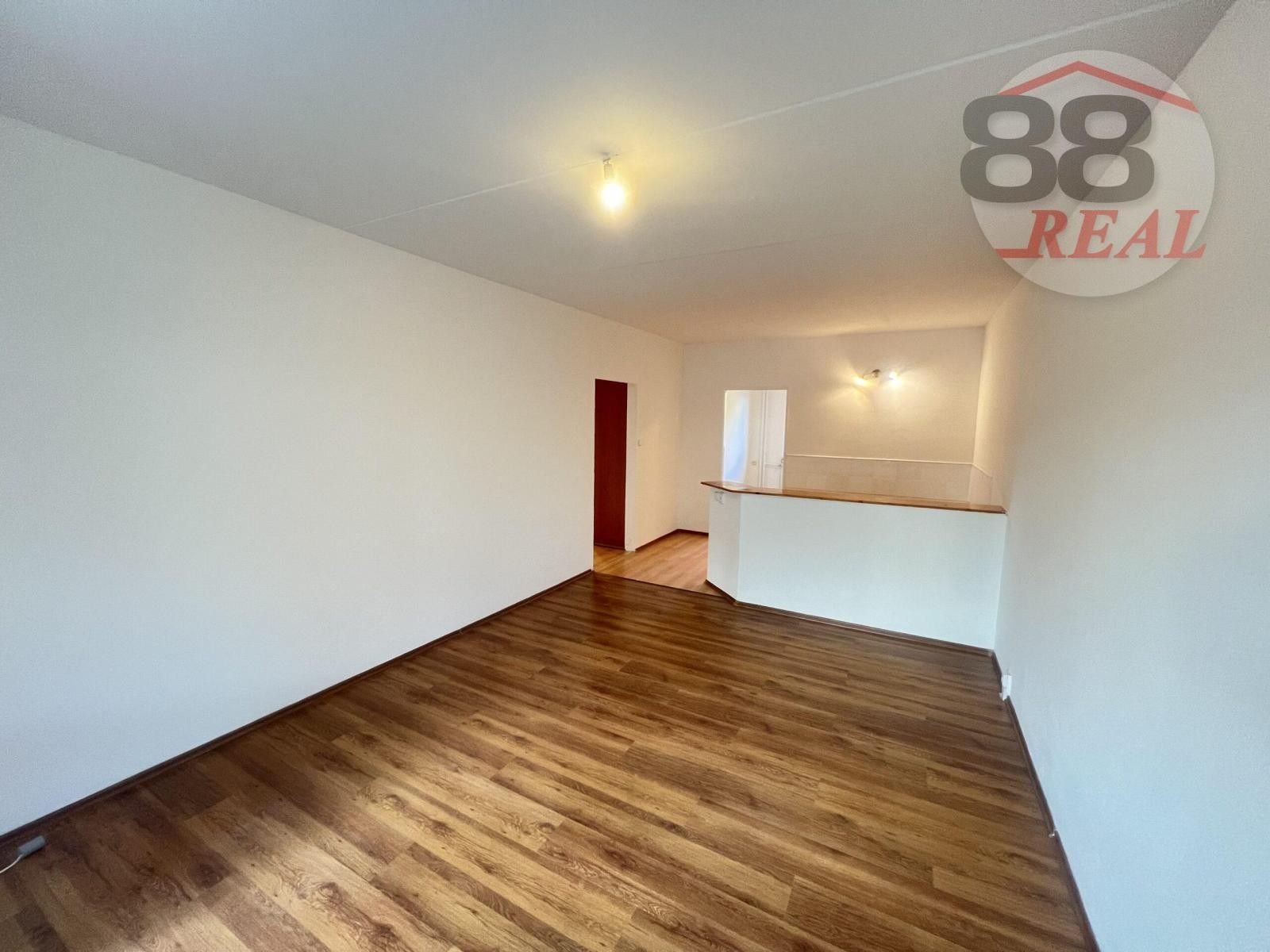 Byty, Okružní , Klášterec nad Ohří, 77 m²